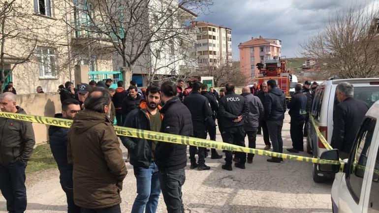 Elazığda bir evde 6 kişi ölü bulundu Öğretmen, anne ve babasıyla 3 kardeşini öldürüp intihar etti