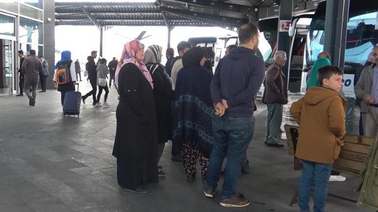 Afetzedeler, depremin merkezi Kahramanmaraşa geri dönüyor