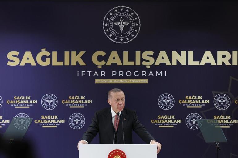 Cumhurbaşkanı Erdoğan: 42 bin 500 sağlık personeli alıyoruz
