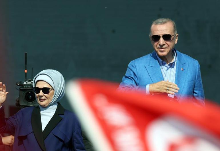 Büyük İstanbul mitingi dünyada gündem oldu: Eşi benzeri görülmemiş