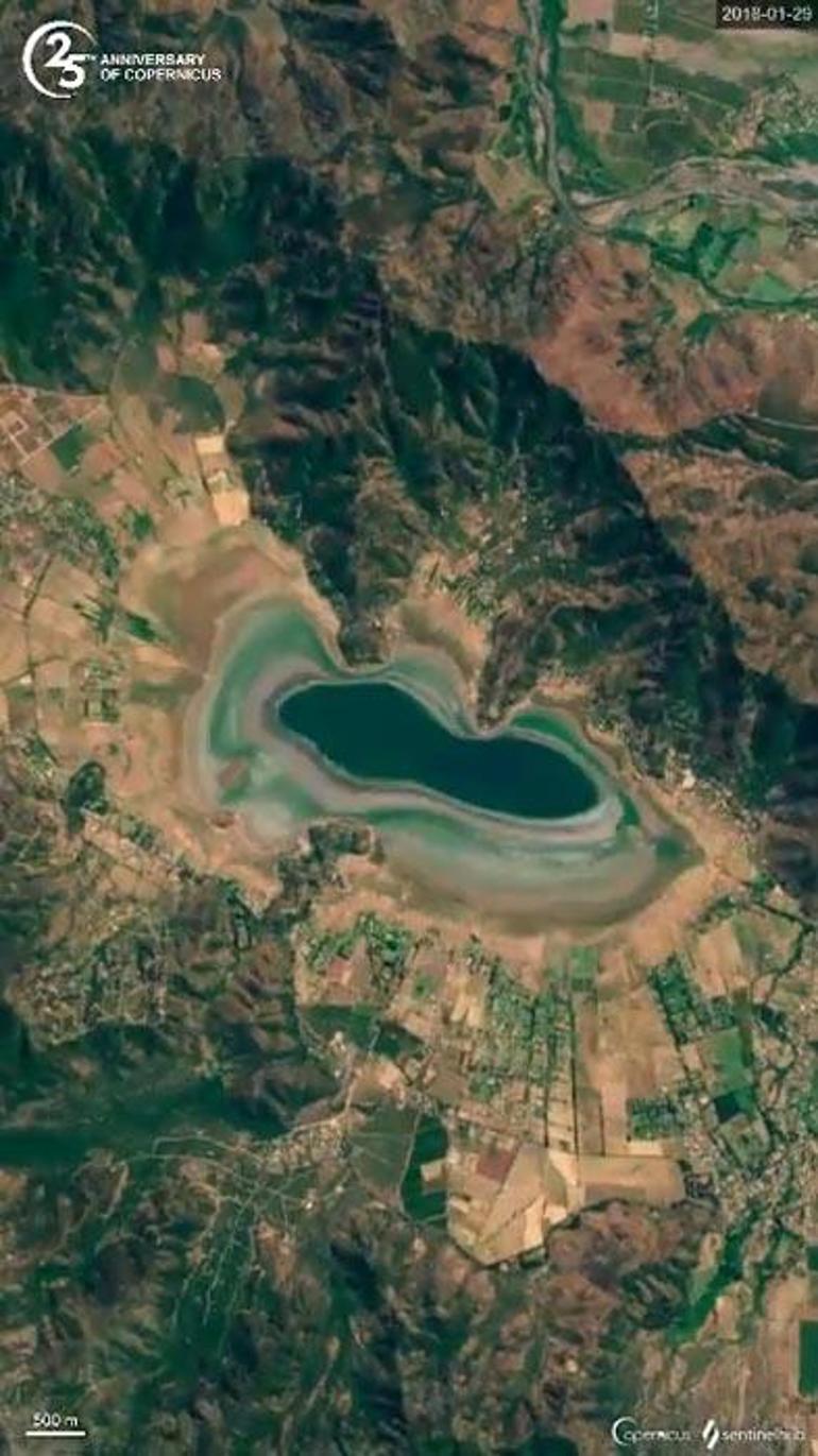 Uydu görüntüleri ile tespit edildi Dünyadaki göllerin yarısı, son 30 yılda buharlaşarak küçüldü