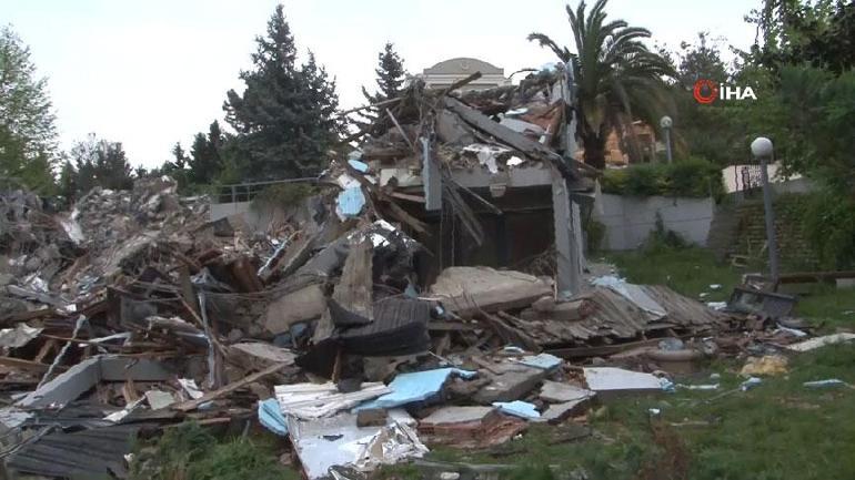Münevver Karabulutun vahşice katledildiği villa yıkıldı