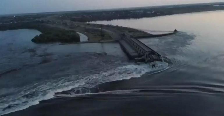Ukrayna-Rusya savaşında dünyayı şok eden gelişme Nova Kakhovka barajı vuruldu...