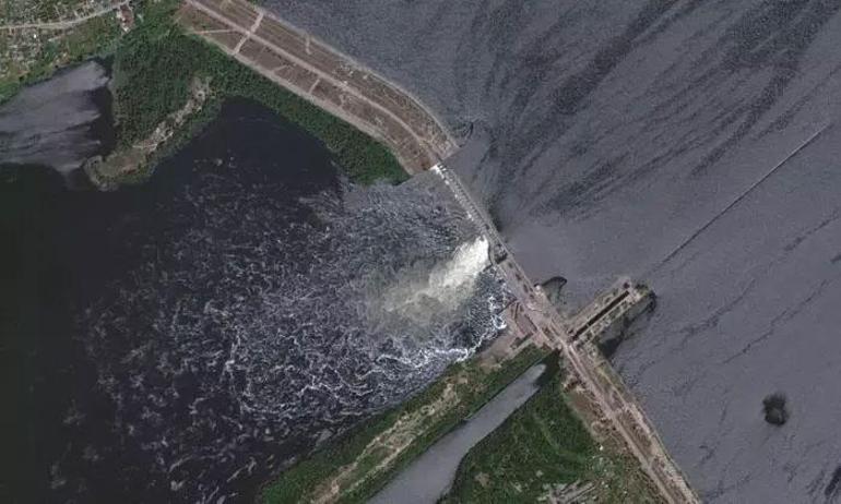 Ukrayna-Rusya savaşında dünyayı şok eden gelişme Nova Kakhovka barajı vuruldu...