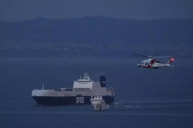 İtalyan donanmasından nefes kesen operasyon Türk gemisine saldıran korsanlar yakalandı