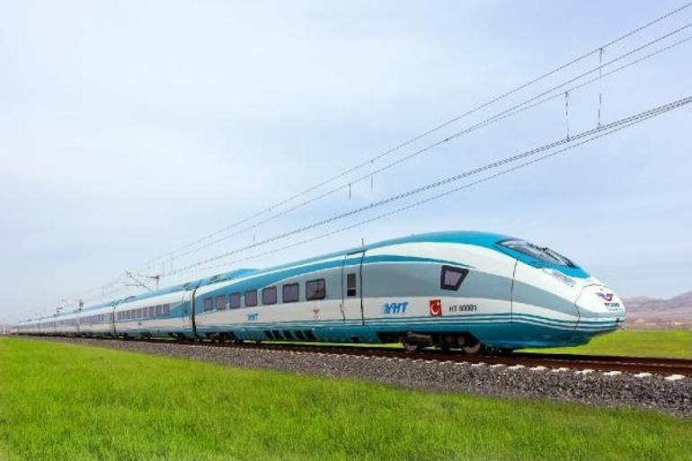 Bakan Uraloğlu: Trenlerde 24 bin 472 kişilik kapasite artışına gidildi