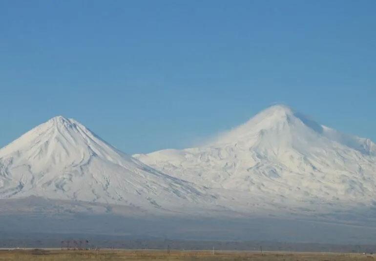 Ermenistan Devlet Başbakanı Paşinyandan Ağrı Dağı tepkisi: Bu bizi yok edin demek