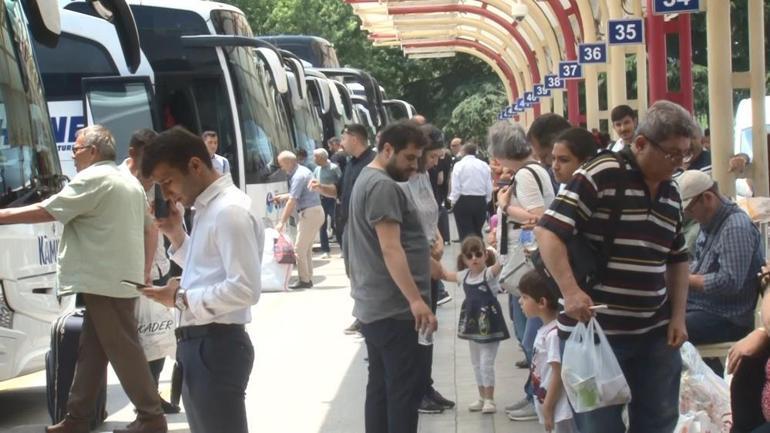 Bursa Otobüs Terminalinde bayram yoğunluğu