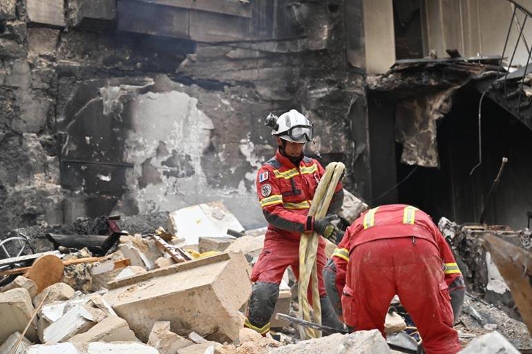 Fransanın başkenti Paris’te patlama şoku Yaralı sayısı şok geçirenler dahil 50 kişi