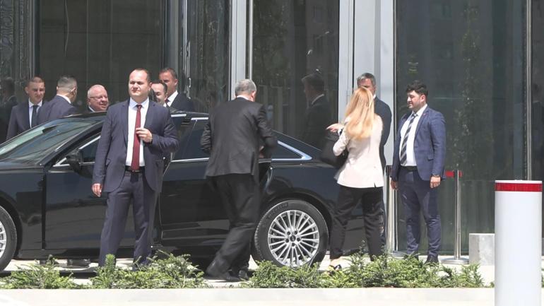 Merkez Bankası Başkanı Erkan banka yöneticileriyle görüştü