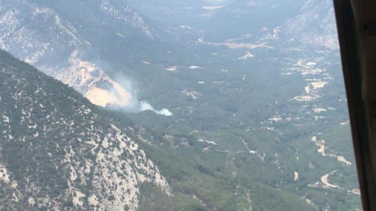 Antalya’da orman yangını Yayılmadan söndürüldü