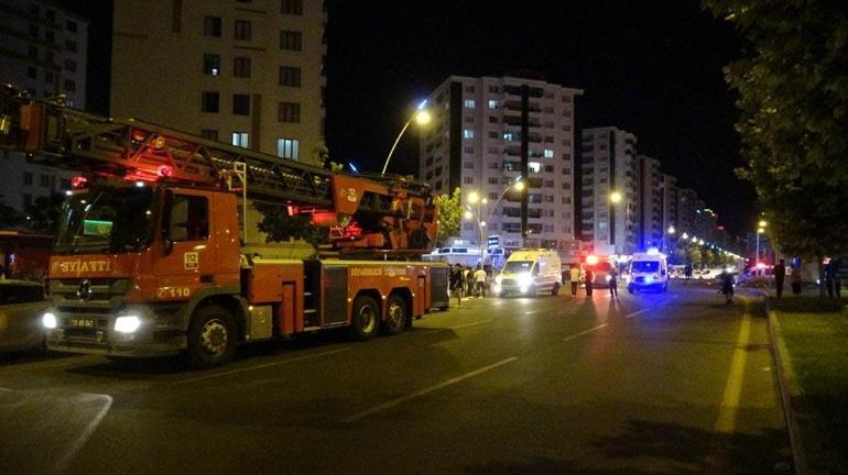 Diyarbakır’da kontrolden çıkan 2 otomobil markete daldı: 1 ölü, 5 yaralı