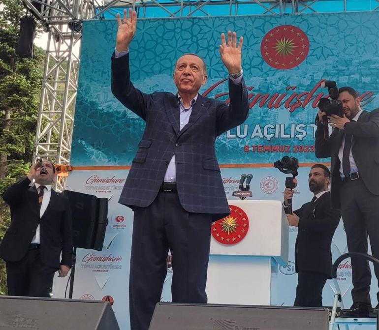 Cumhurbaşkanı Erdoğan Gümüşhanede: Milletin zekasıyla alay edenler şoku hala atlatamadı