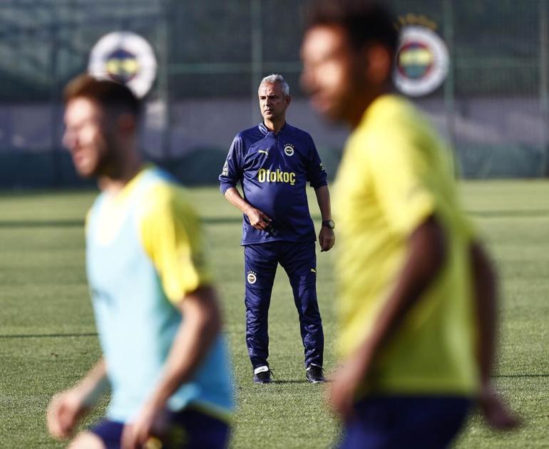Fenerbahçeye Krunic müjdesi Transferi resmen açıkladılar