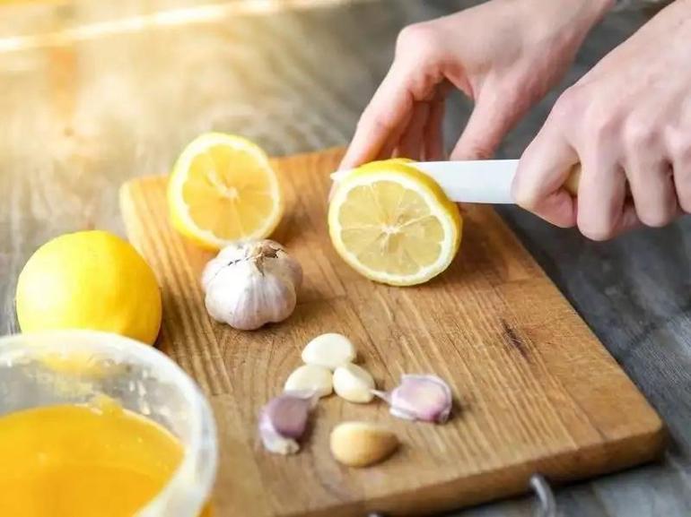 Limon Sarımsak Kürü Tarifi İle Zayıflama Önerileri...limon Sarımsak Kürü Nasıl Yapılır, Nasıl Kullanılır