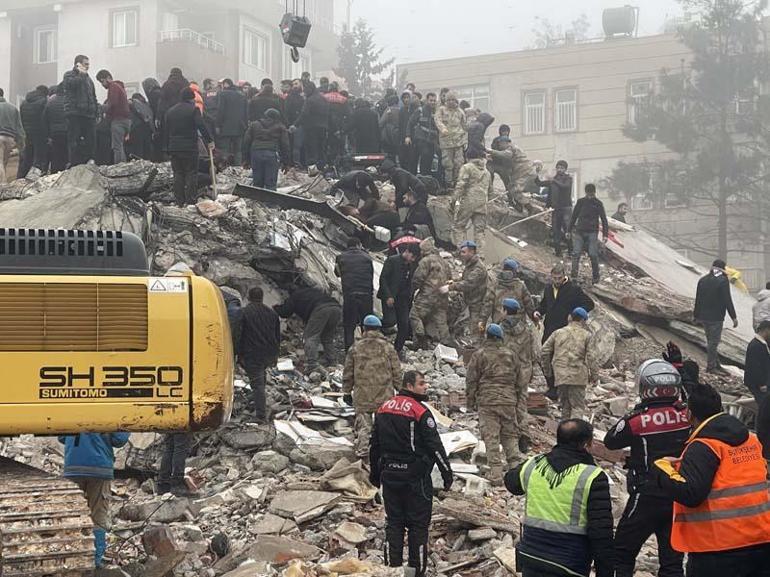 Türkiye tam 1 yıl önce asrın felaketini yaşadı 53 bin 537 can yitip gitti