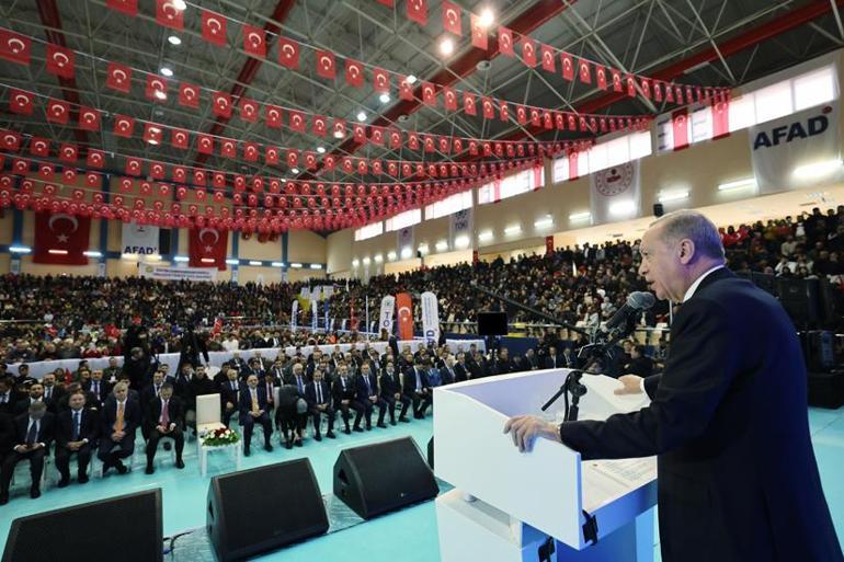 Cumhurbaşkanı Erdoğan: Hiçbir ayrım yapmadan bölgeyi ayağa kaldırıyoruz