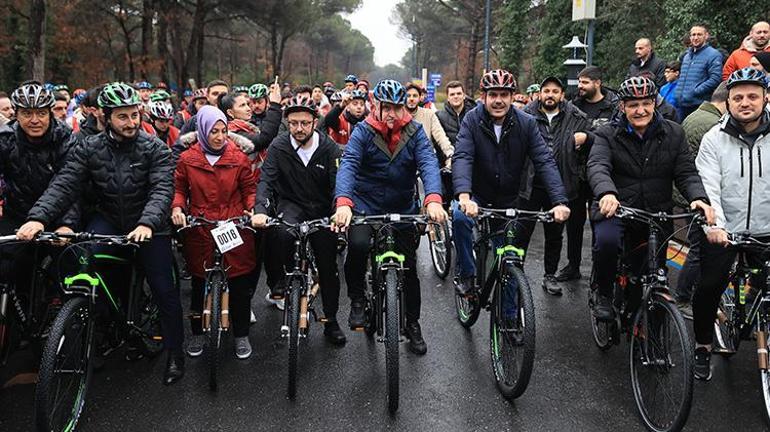 Türkiye bisiklette dünya rekoru kırdı Bakan Bak: Herkesi hareket etmeye davet ediyoruz