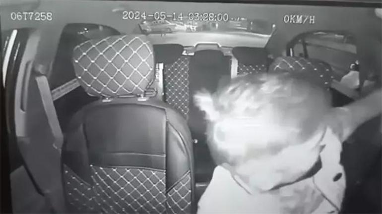 Taksi şoförüne satırlı saldırı Saniye saniye kaydedildi