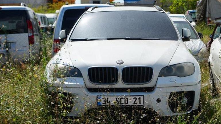 Kocaelinde milyonluk araçlar yedieminde çürüyor 5 yıldır otoparkta yatıyor