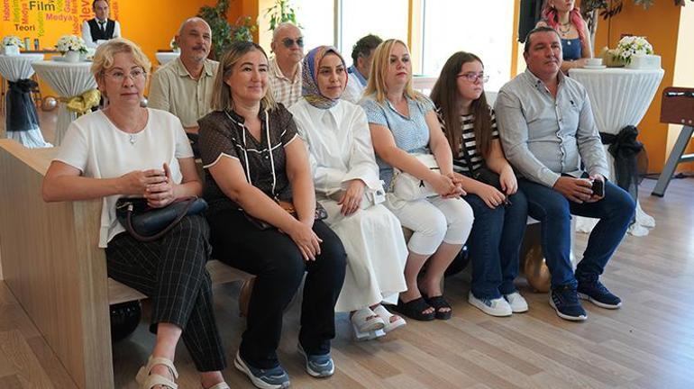 Demirören Medya Lisesinde ilk ders zili çaldı