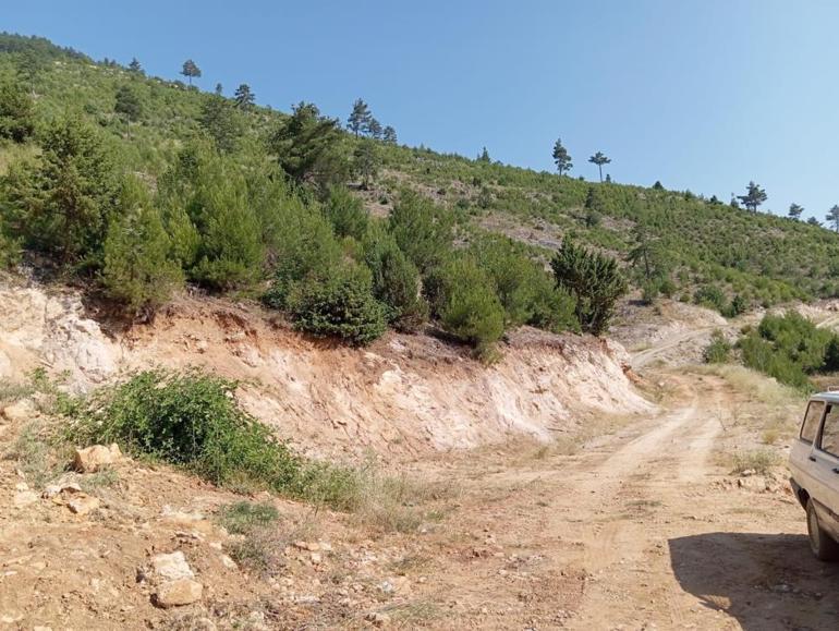 Deprem uzmanları Adanada risk taşıyan bölgelerde inceleme yaptı