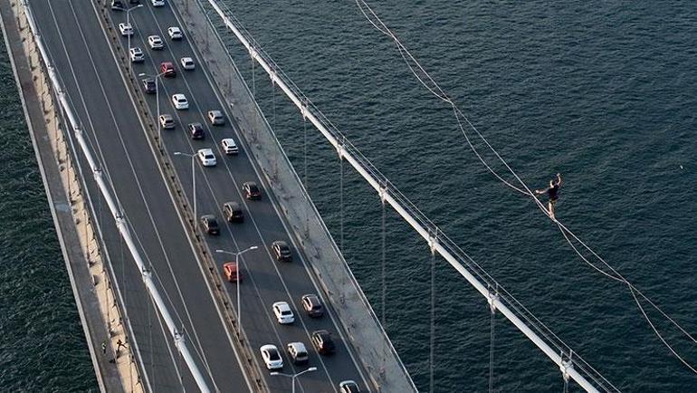 15 Temmuz Köprüsünü ip üstünde geçti Görenler gözlerine inanamadı