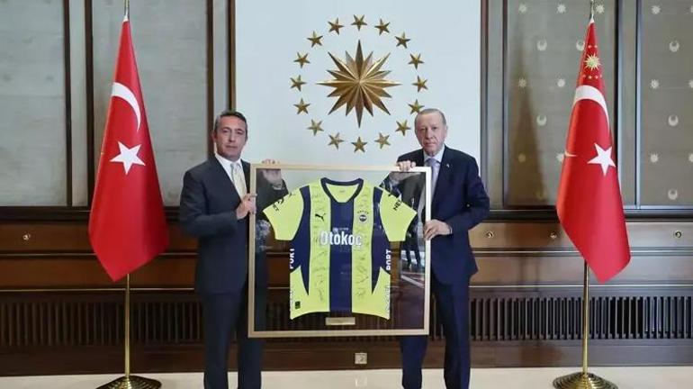 Cumhurbaşkanı Erdoğan, Fenerbahçe Başkanı Ali Koçu makamında kabul etti