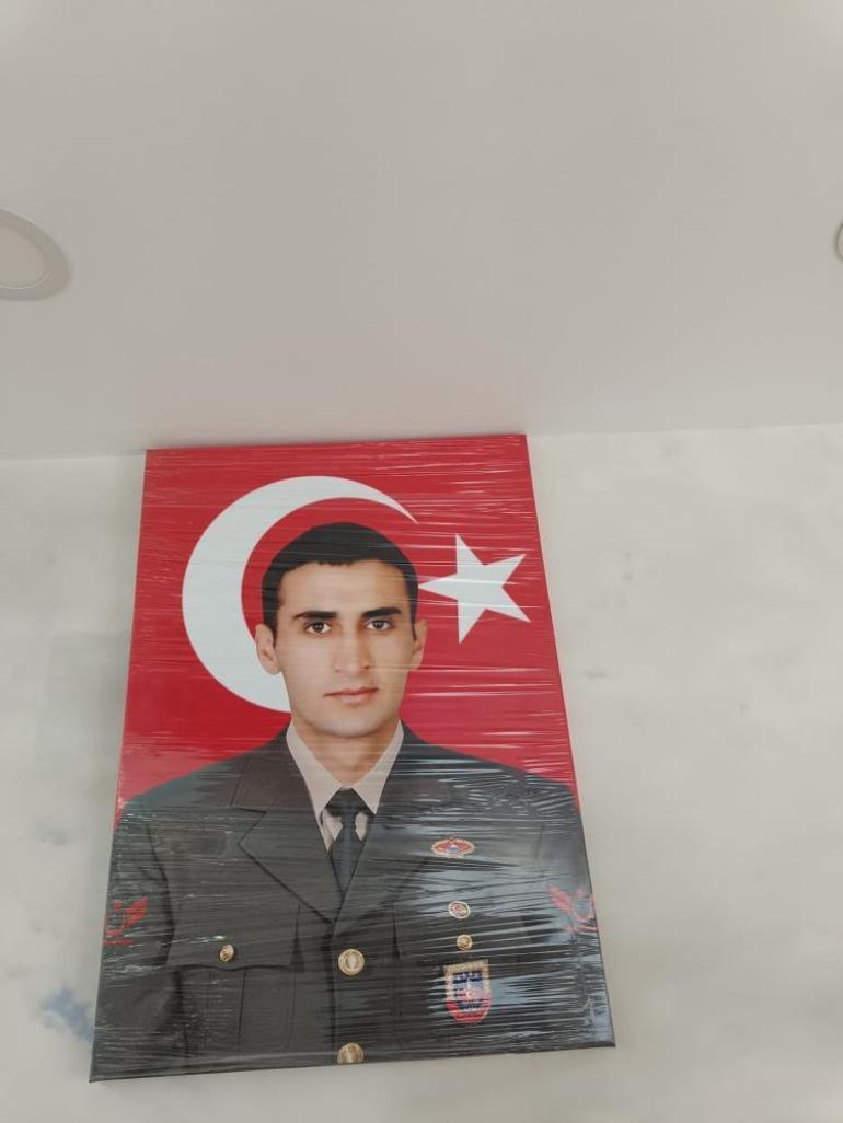 Fırat Kalkanı Harekatında şehit çocuklarının odasını müzeyi çevirdiler