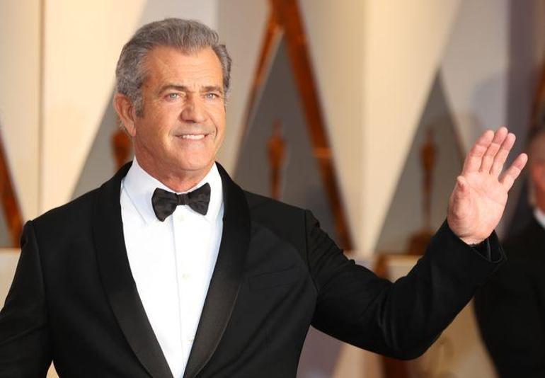 Mel Gibson Cehennem Silahı 5i yönetecek