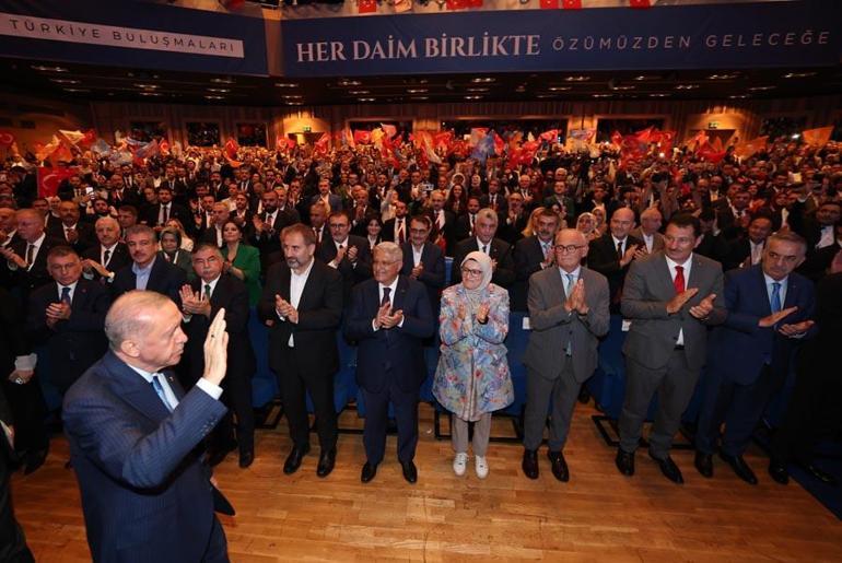 Cumhurbaşkanı Erdoğan: Makamlar rütbeler oturulan koltuklar değişebilir molalar olabilir