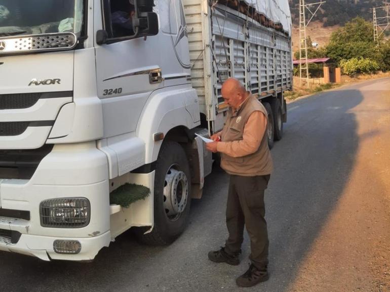 Adanada orman yangınlarına karşı kara yollarında mobil orman kontrol noktaları kuruldu