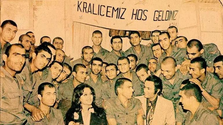 Türkan Şoray 50 yıl sonra o fotoğraftaki şehitleri ziyaret etti