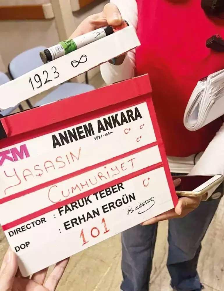 Annem Ankara dizisinin başrol oyuncusu Bergüzar Korelden sette Cumhuriyet Bayramı paylaşımı