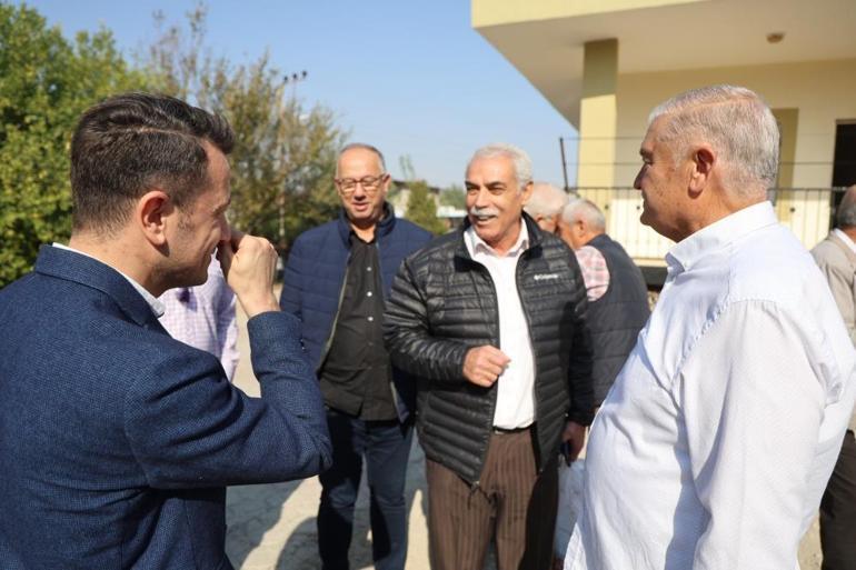 Afyonda mezun olup Adanada buluştular Emekli polisler 40 yıl sonra bir araya geldi