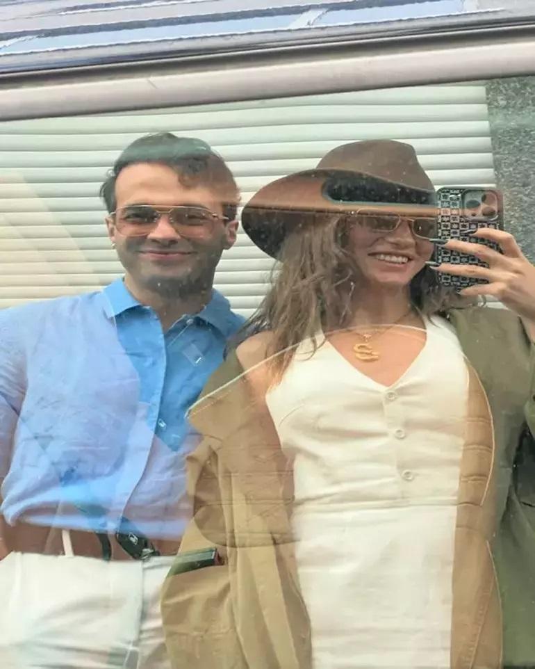 Mert Demir Serenay Sarıkaya aşkı büyüyor Çiftin yeni fotoğrafı sosyal medyayı salladı