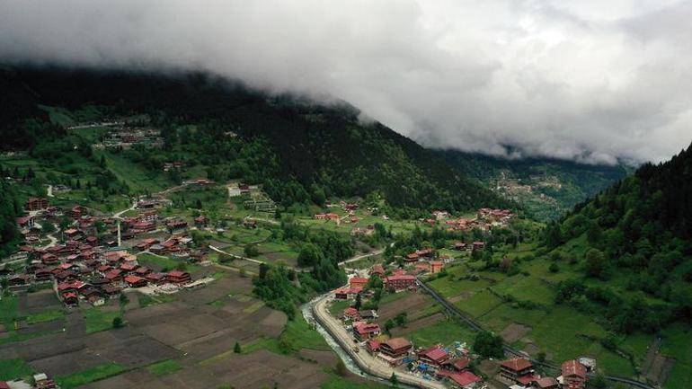 Uzungölde kaçak yapılar yıkılacak