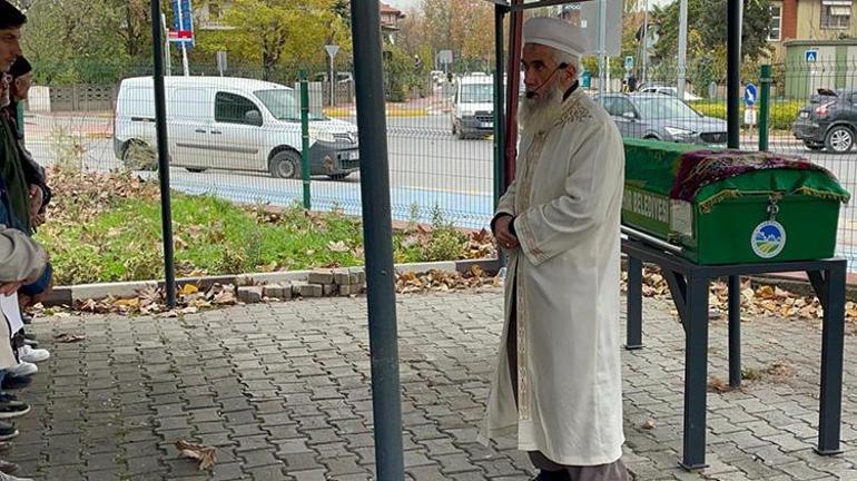 Sakaryada eski erkek arkadaşı tarafından öldürülen Azerbaycan uyruklu kadın toprağa verildi