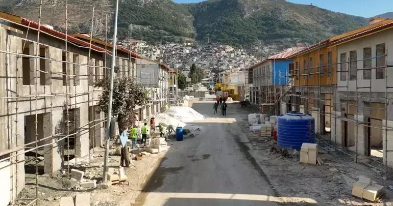 Bakan Kurum: Hatayımızı yeniden tarih ve kültürün merkezi yapacağız