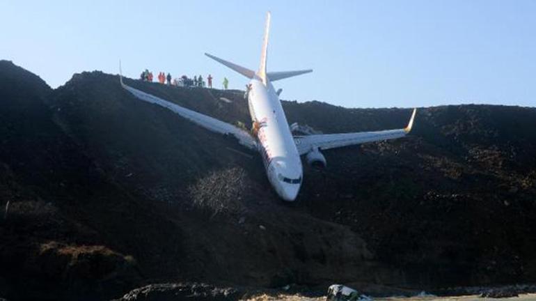 Trabzonda deniz kenarında duran uçak davasında pilotlara ceza talebi