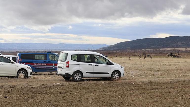 Ispartada askeri helikopter düştü 6 asker şehit oldu