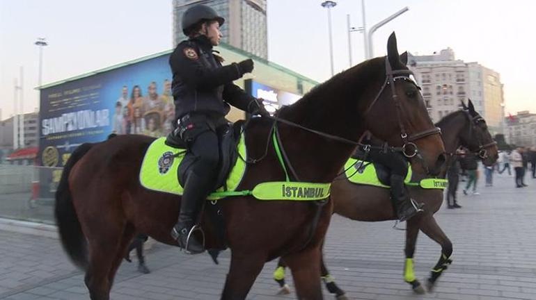 Taksim Meydanı ve İstiklal Caddesinde yılbaşı yoğunluğu