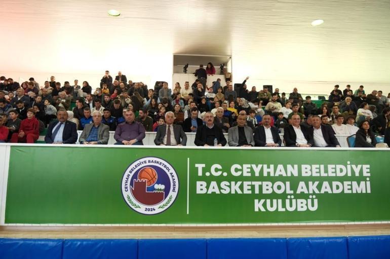 Ceyhan Belediye Basketbol Akademisi liderlik koltuğunu bırakmıyor: Tek hedefimiz şampiyonluk