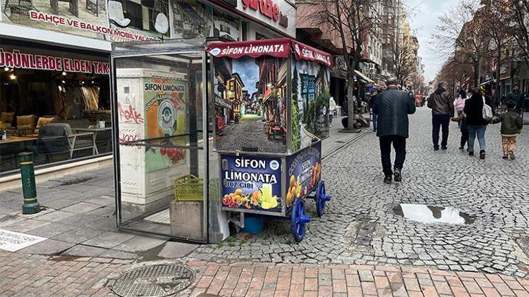 Sibirya soğukları fena vurdu Termometreler eksi 24ü gördü, resmen su havada buz tuttu