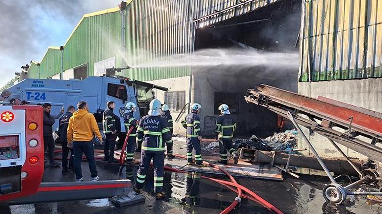 Adana’da büyük fabrika yangını Vali Köşger: Tüm kamu kurumları seferber oldu