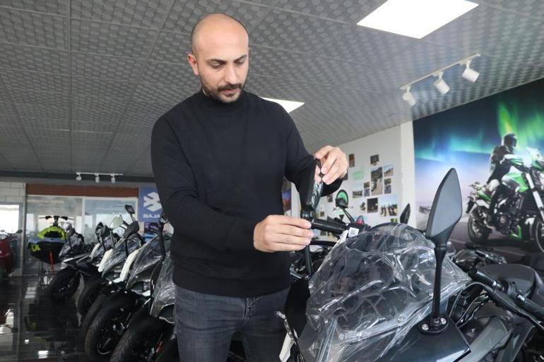 İzmirde motorcunun ortağının diploması sahte çıktı, milyonluk zarara uğradı