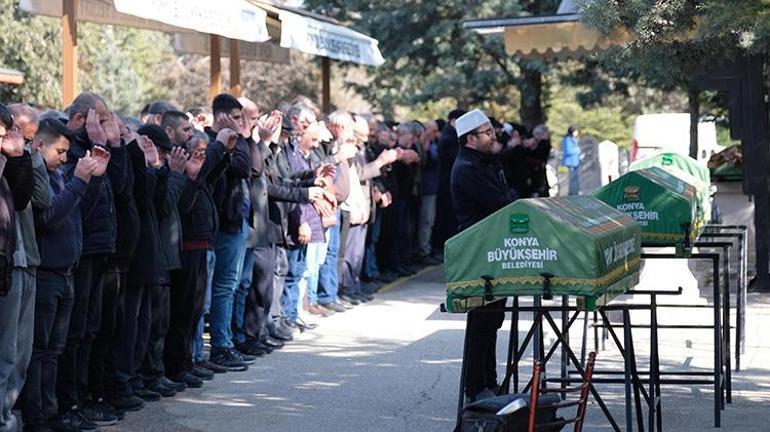 Pompalı tüfekle ailesini katletti Yan yana gömüldüler