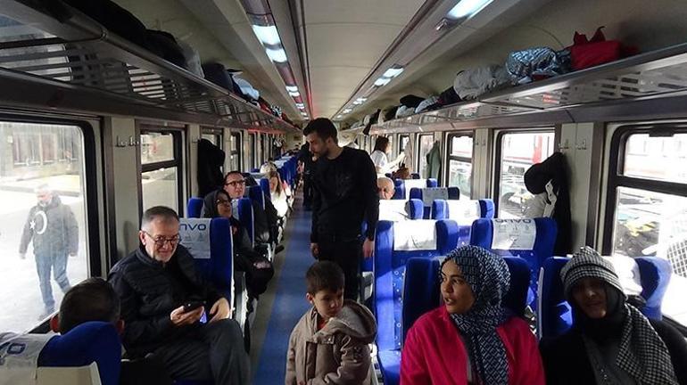 Trenler tıklım tıklım Doğu Ekspresinde yer bulamayan Erzurum - Kars yolcularına ek sefer konuldu