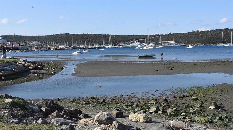 Muğladan korkutan görüntü Deniz suyu yaklaşık 30 metre çekildi