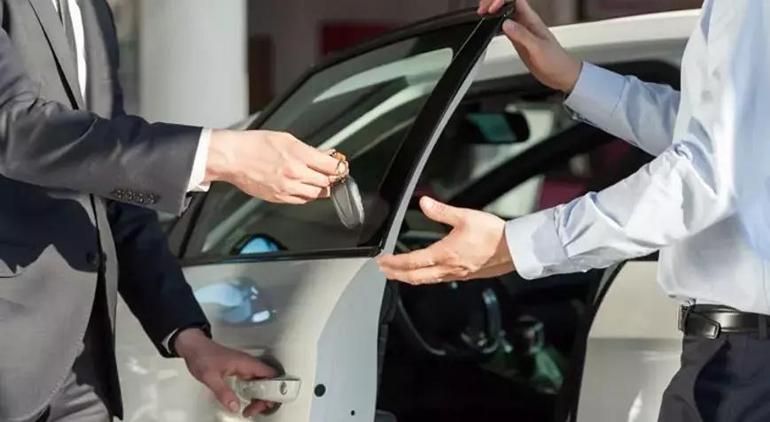 İkinci el fiyatı sıfırı solladı Otomobilde dengeleri değiştiren indirimler var
